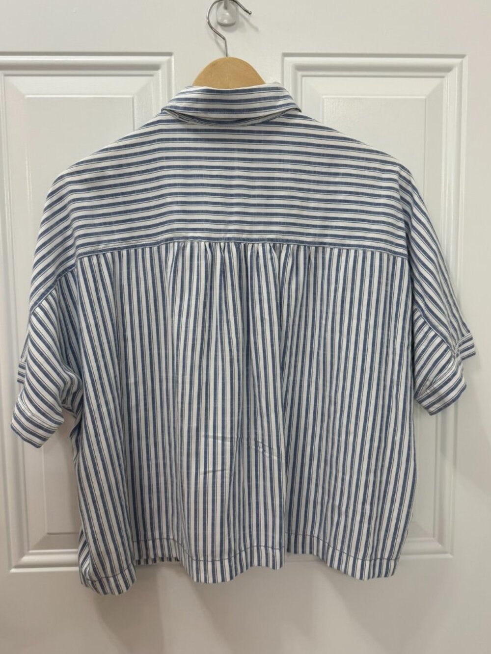 Max Studio Blue White Striped Button Front Shirt XS - Picture 4 of 9